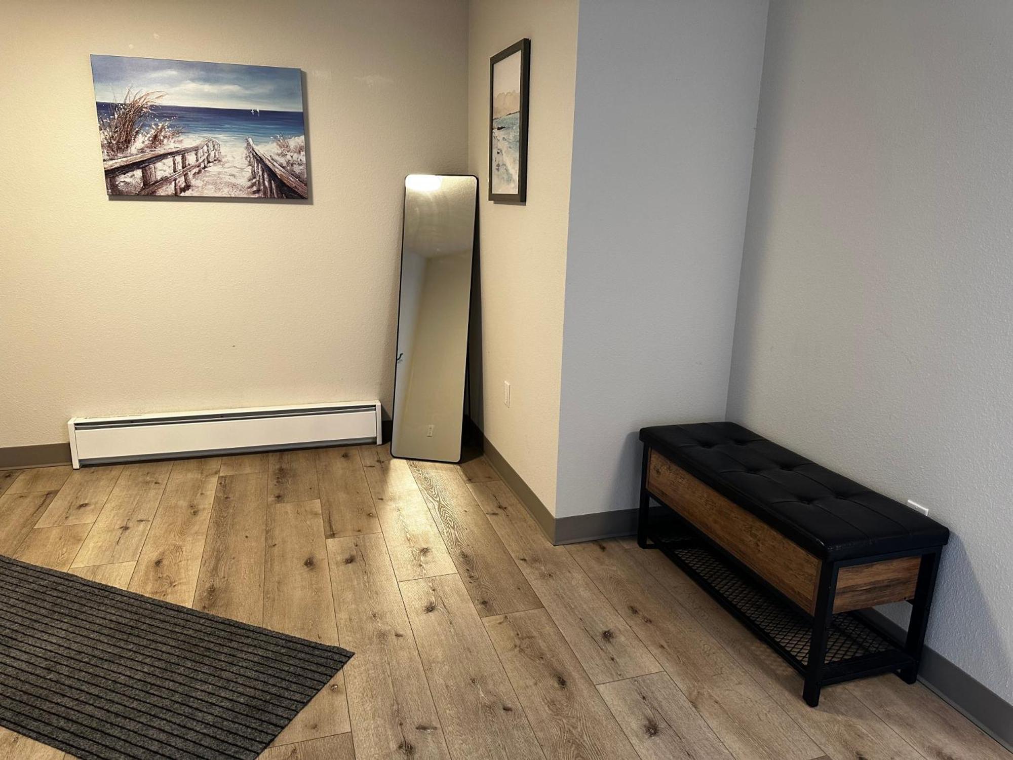 West Beach Suites Lincoln City Ruang foto