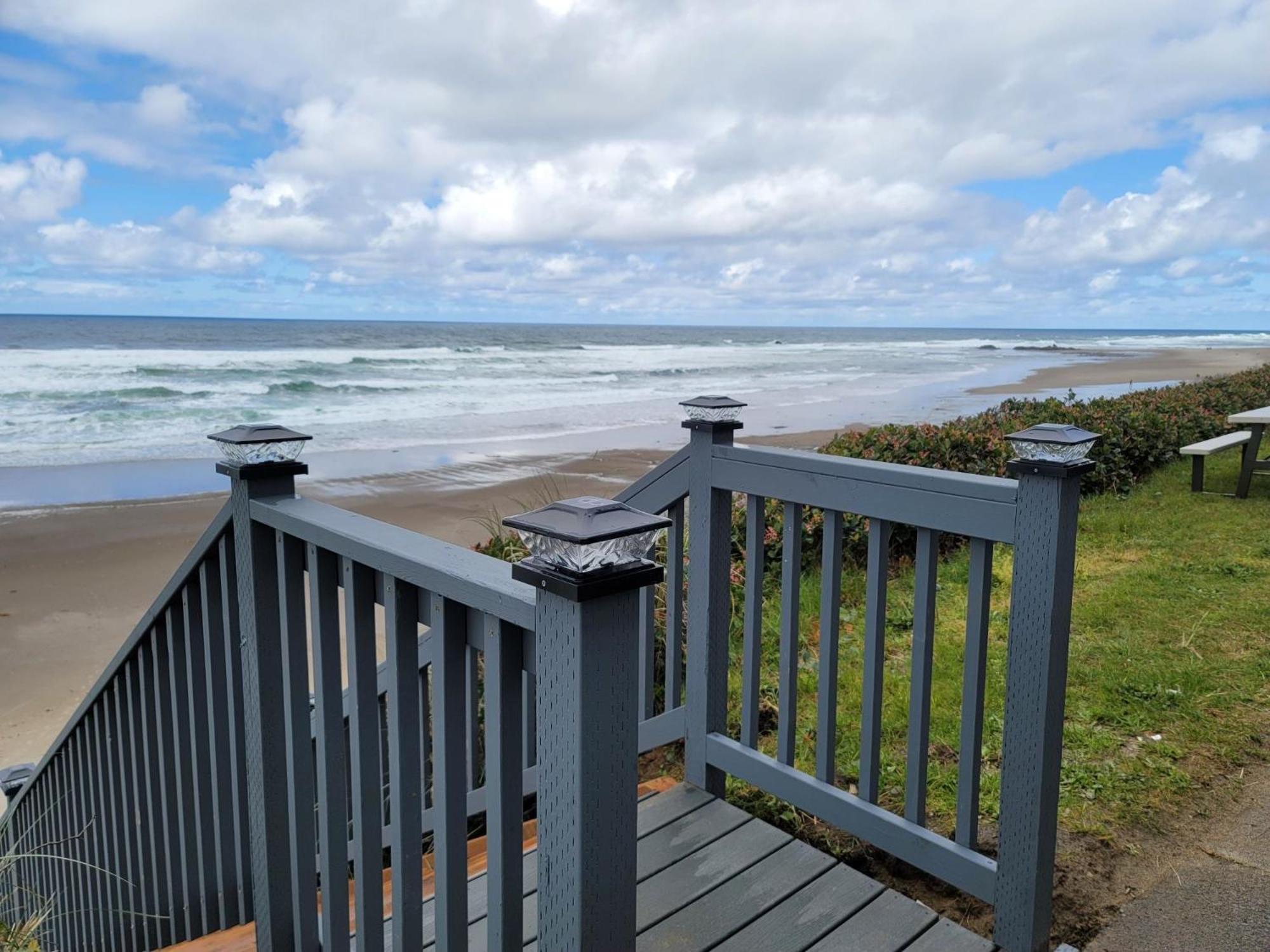 West Beach Suites Lincoln City Bagian luar foto